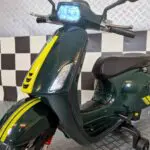 Elektrische Vespa accu kinderscooter