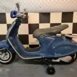 Kinder accu scooter Vespa