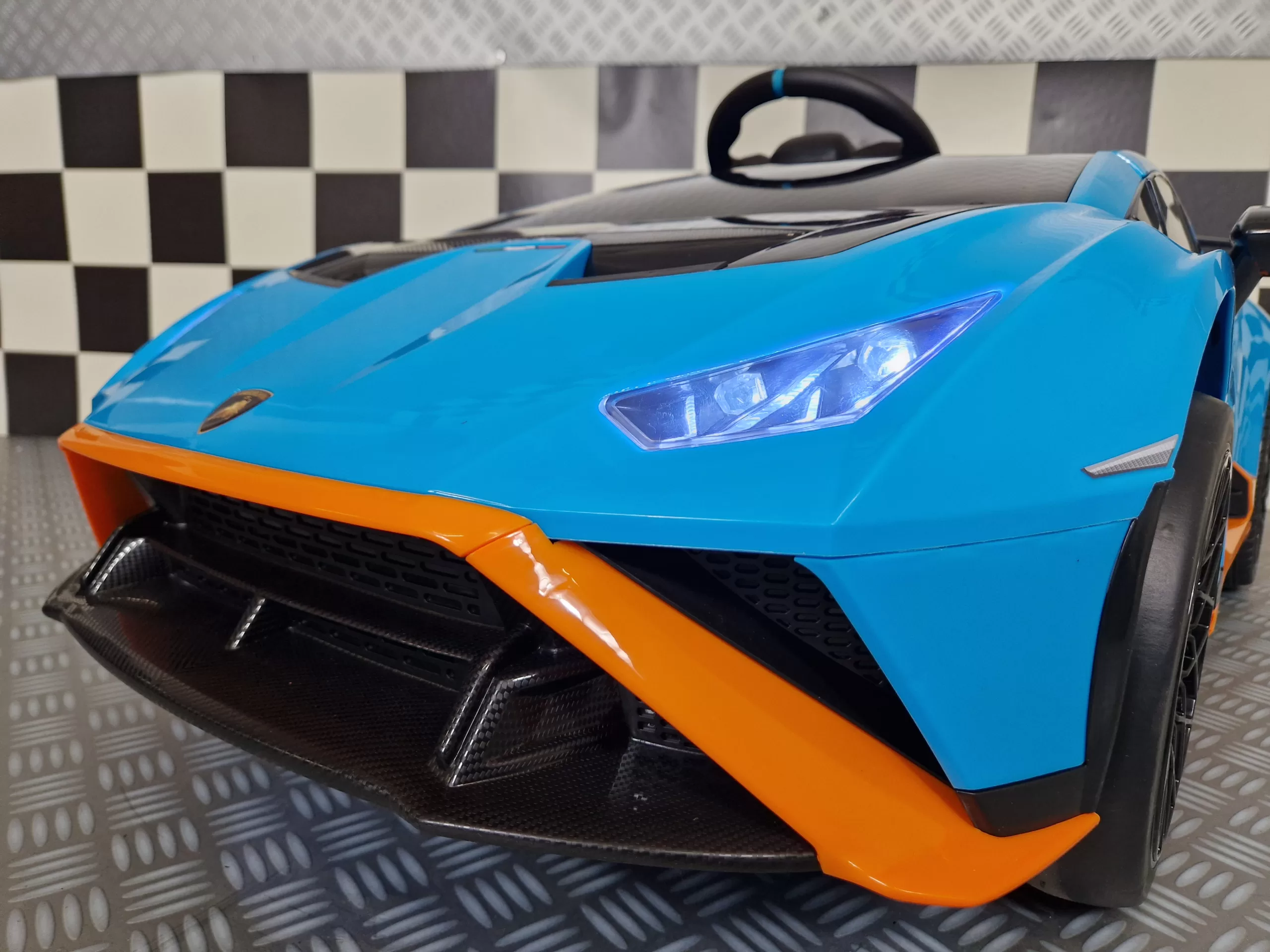 Elektrische kinderauto Lamborghini Huracan STO Drift