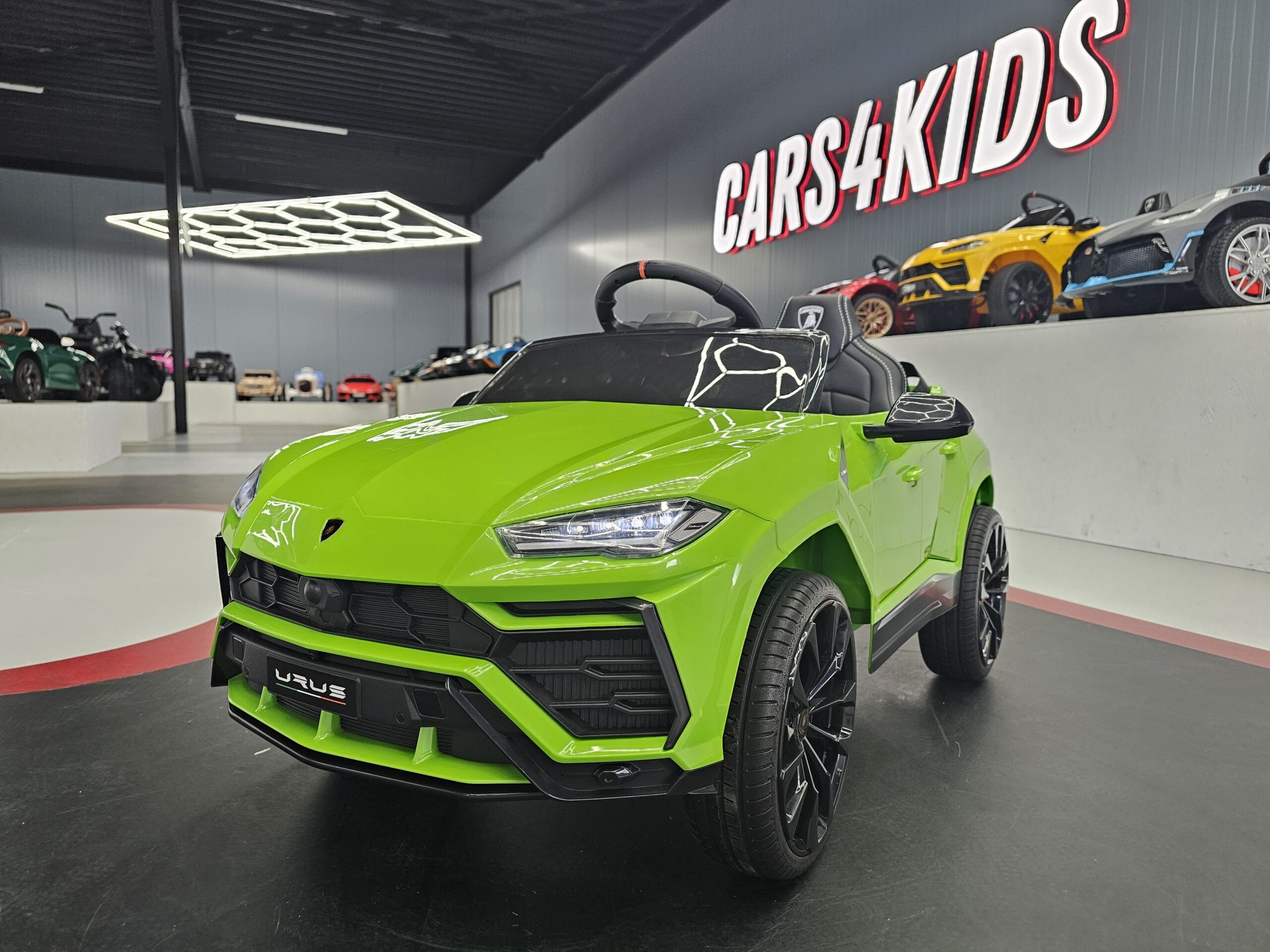 Lamborghini Urus 子供用乗用車 グリーン Coche niño Lamborghini Urus 12 voltios verde